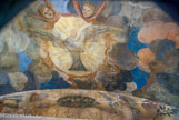 <center>Abbaye de Nouaillé-Maupertuis. </center> Les peinturesde l'enfeu sont du XVIIe siècle.