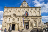 <center>Matera.</center>Le palais Lanfranchi fut construit en 1672. A gauche, la 