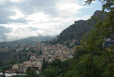 <center>Taormine</center>Vue du théatre Grec