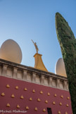 <center>Théâtre-musée Dalí à Figueras. </center>Petits pains locaux.