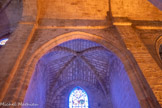 <center>Abbaye de Fontfroide.</center>L'abbatiale. Une chapelle latérale.