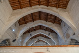 <center>Couvent des Minimes.</center>L'église a été divisée dans sa hauteur par un plancher sur arcs doubleaux de briques. La nef est couverte d'une toiture sur charpente portée par des arcs doubleaux diaphragmes.