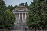 Cimetière monumental de Staglieno. <br> Le panthéon de style romain