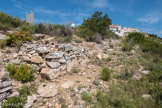 Habitat protohistorique de Verduron - Pain de Sucre <br> Rempart Est. Le mur faisait plusieurs mètres de haut.