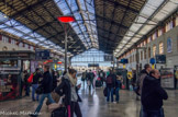 <center></center><center>Gare saint Charles</center>La gare est formée d'un corps de bâtiments en U autour d'une grande verrière