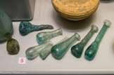 Offrandes funéraires, époque romaine. Vases à parfums ou balsamaires.