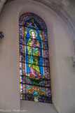 <center>Eglise des Aygalades, Notre-Dame du mont Carmel. </center> Vitrail de gauche du chœur. Sainte Madeleine.