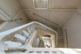 <center>Château Pastré </center> Avec ses vastes salles de réception richement décorées de fresques par des artistes parisiens, son escalier monumental en marbre blanc, ce château reflète une opulence bourgeoise et un luxe en rapport avec le style de vie de Céline.