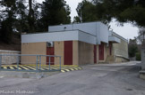 <center>Centre de sainte Marthe. </center> Post-chloration . Une quantité infinitésimale de chlore, l'équivalent d'une goutte pour 5 baignoires, est rajoutée à l’eau afin de préserver sa qualité tout au long de son parcours dans les canalisations, jusqu'au robinet. C'est l'une des consignes de sécurité du plan Vigipirate.