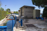 <center>Centre de Saint Barnabé. </center> À la fin du XIXe siècle, un bassin de 145 000 m³ est creusé dans la colline de Saint Barnabé. Huit et est capable d'offrir 60 000 m³ d'eau chaque jour et d'alimenter les quartiers Est, ainsi qu'une partie du centre-ville. Le traitement à l'ozone est mis en place en 1982.