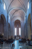 <center>Église Notre-Dame de l'Assomption.</center>C’est un édifice remarquable de sobriété avec trois nefs de quatre travées chacune, voûtées de croisées d’ogives, des arcs plein cintre et des piles carrées et massives.