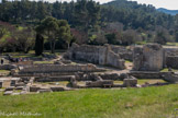 <center>Glanum</center>Le quartier résidentiel. Les thermes avec la palestre et le natatio. Le centre monumental. La curie.