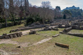 <center>Glanum</center>Début de la rue principale.