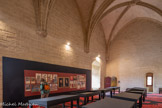 <center>Le château de Tarascon</center>Grande garde-robe. L’inventaire du mobilier réalisé en 1457 révèle que cette grande pièce, équipée de deux cheminées, sert de salle à
manger, puis de grenier.