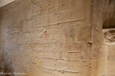 <center>Le château de Tarascon</center>Des fustes.