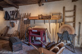 <center>Le musée du Patrimoine.</center>L'appartement paysan.
Reconstitution d'une habitation d'un couple de paysans ayant vécu à la fin du XIXe siècle au village.
Dans la grange au rez-de-chaussée se trouve les outils agricoles, l'emplacement pour les 