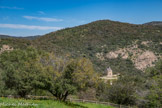 <center>Le château de Grimaud </center>Le moulin Saint Roch.