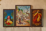 <center>L'église paroissiale Saint-Sauveur Saint-Etienne </center>Triptyque, peinture sur bois, Patrice Henry-Biabaud (panneau central), Jean-Paul Lemarquis (panneaux de côté), 1985. <br>
Au centre Saint-Roch pendant la peste à Cogolin. <br>
À gauche, sainte Thérèse de Lisieux. <br>
À droite, extase mystique de sainte Thérèse d’Avila.