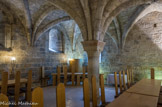 <center>Abbaye de La Celle.</center>La salle capitulaire. C'est une pièce remarquable du XIIIe siècle avec une voûte à arêtes ogivales à croisillons lourds