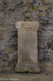 <center>La chapelle de la Madelène. <center> Cette stèle a été érigée au Ier s par un habitant Lucius Eppius Leo à une divinité gauloise, Uxsacanus.