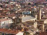 Vue de Cavaillon depuis la colline Saint-Jacques. La Cathédrale Notre-Dame-et-Saint-Véran.