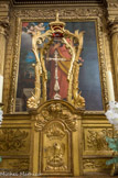 <center>Vacqueyras </center> Derrière la croix, saint Barthélémy.