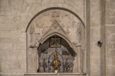 <center>La cathédrale Notre-dame de Nazareth</center>Enfeu à droite.